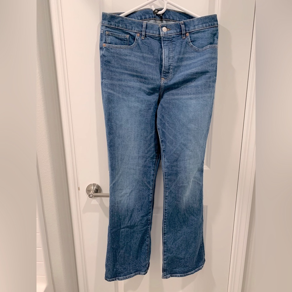 EXPRESS 90s Boot Cut High-Rise Jeans
